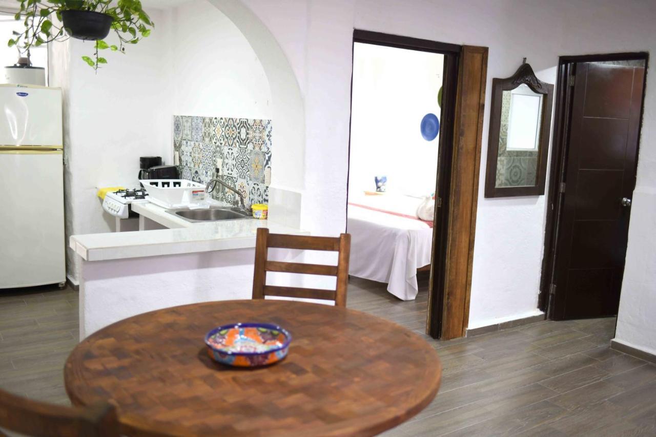 Petit Hotel Pilitas (Adults Only) Puerto Vallarta Exteriér fotografie