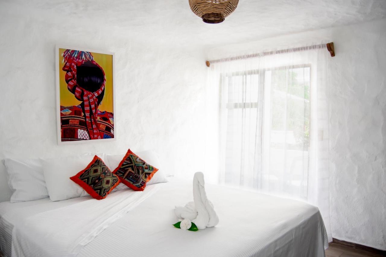 Petit Hotel Pilitas (Adults Only) Puerto Vallarta Exteriér fotografie