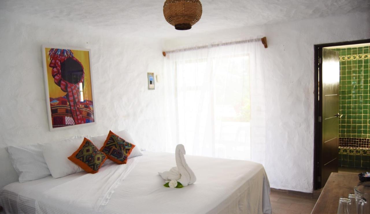 Petit Hotel Pilitas (Adults Only) Puerto Vallarta Exteriér fotografie