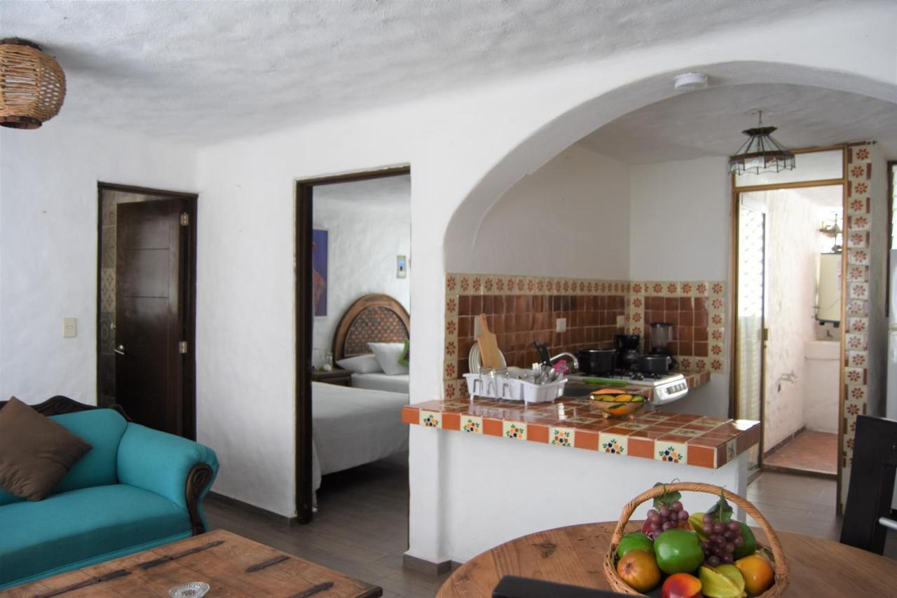 Petit Hotel Pilitas (Adults Only) Puerto Vallarta Exteriér fotografie